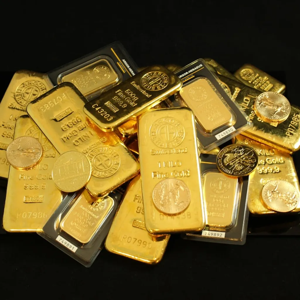 Стоимость золота 9999 пробы: актуальные котировки SJC и DOJI на 12 июня 2026